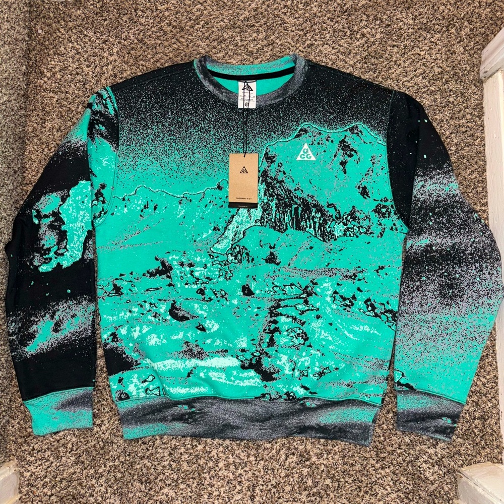 Nike ACG Therma Fit oversized All over print fleece crewneck ‘Light Menta’ NWT. - Picture 8 of 12
